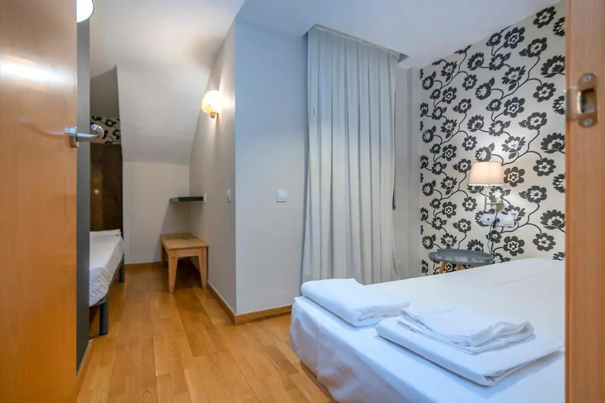Appartement Bright And Modern Duplex With Terrace In Eixample District P2 à Barcelone